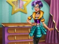 Игра Трис: Облечи куклата за подиума онлайн
