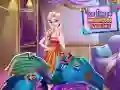 Игра Почистване на Гардероба на Ледената Царица онлайн
