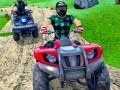 Игра Състезание с четириколки в офроуд онлайн